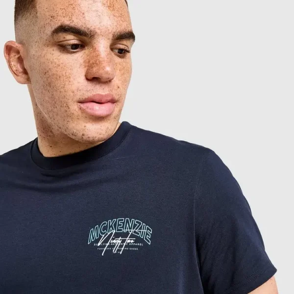 McKenzie Camiseta Script (1)