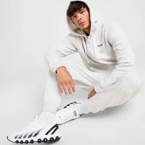 McKenzie Chándal Essential con capucha blanco