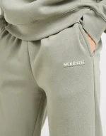 McKenzie Chándal con capucha Essential Overhead (6)